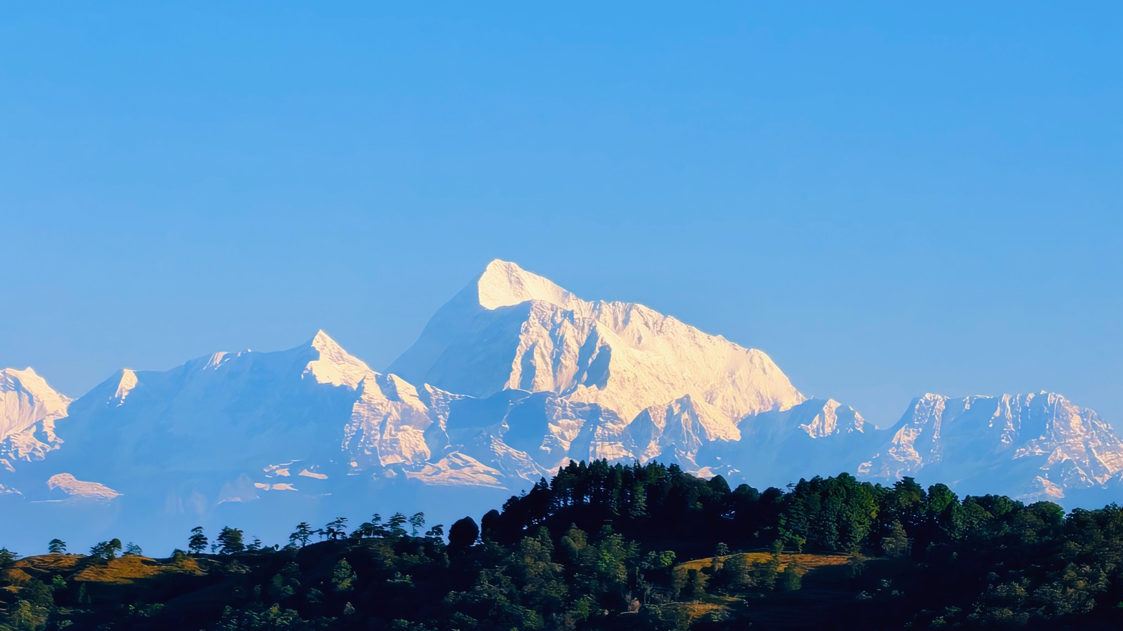 हिलेबाट देखिएको सौन्दर्य